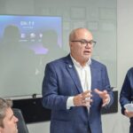 Política a conta-gotas