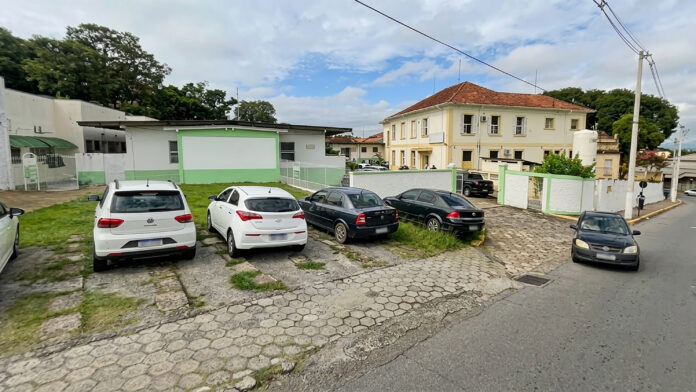 Acesso ao Pronto-Socorro de Cachoeira Paulista, que passa a ser administrado por nova Organização Social
