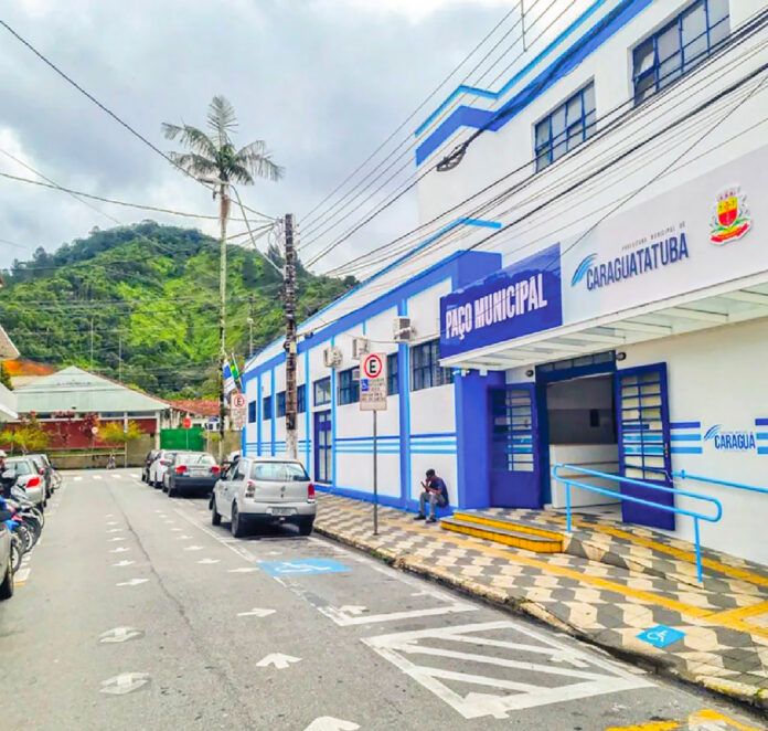A sede da Prefeitura de Caraguatatuba, que tem inscrições abertas para estágio até o próximo dia 27