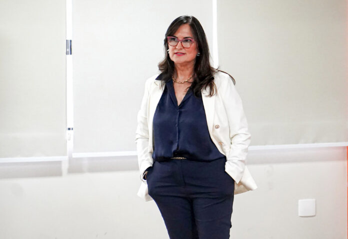 A secretaria de Políticas para Mulheres, Dra. Darlene, passa a fazer parte do Gabinete de Gestão Integrada de Lorena
