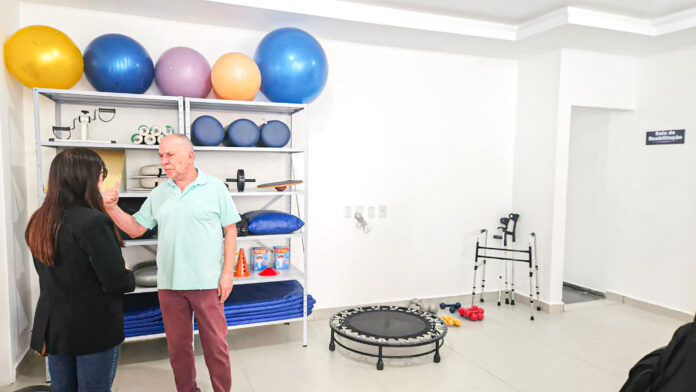 Uma das salas de Centro de Fisioterapia inaugurado nesta semana pela Prefeitura de Guaratinguetá