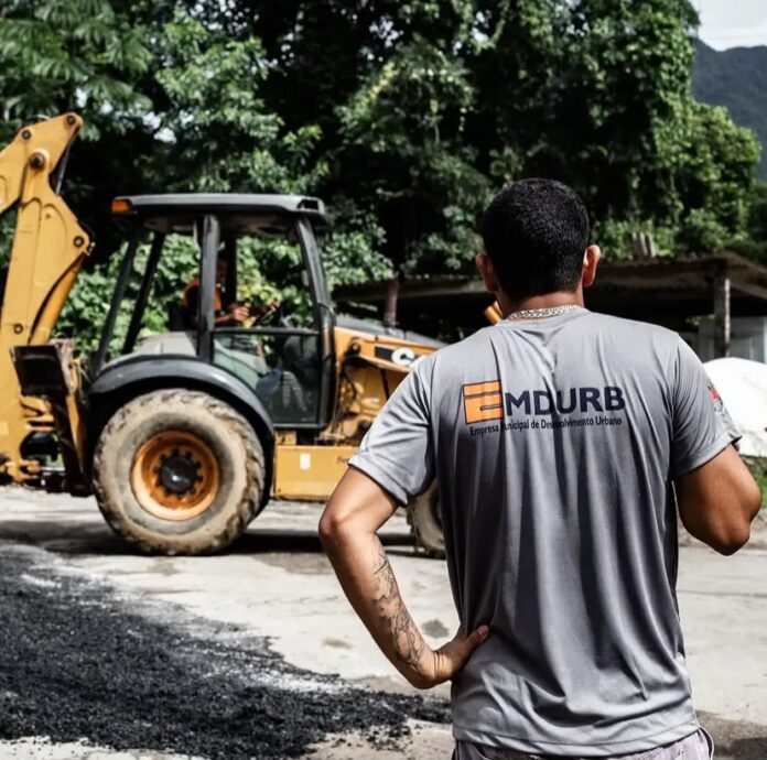 Concurso da Emdurb oferece 48 vagas para cargos de níveis fundamental e médio, além de cadastro reserva