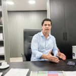 Política a Conta-gotas